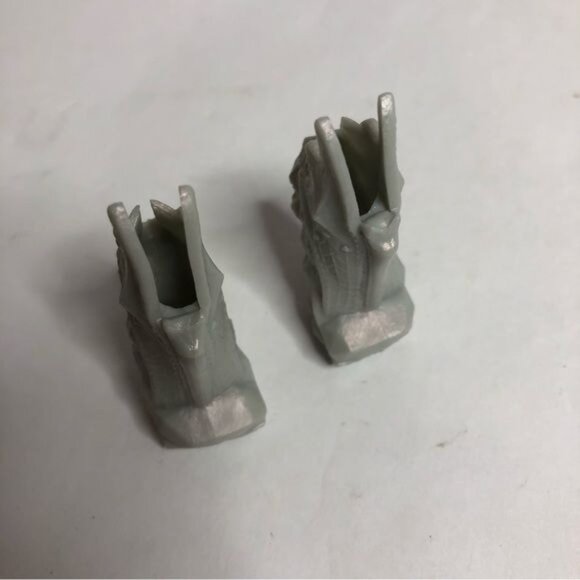 Monster High Boo York Draculaura‎ Doll Outfit Replacement Silver Gargoyle Shoes - Picture 2 of 5